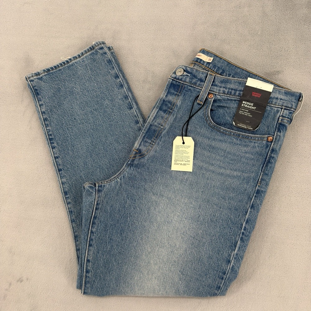 Levi's Premium Jeans Women's W33 L28 Wedgie Straight High Rise Blue Denim NWT